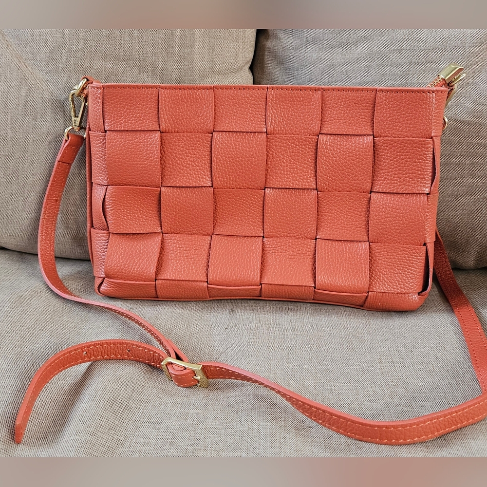 Anna Paola reddish brown leather shoulder bag